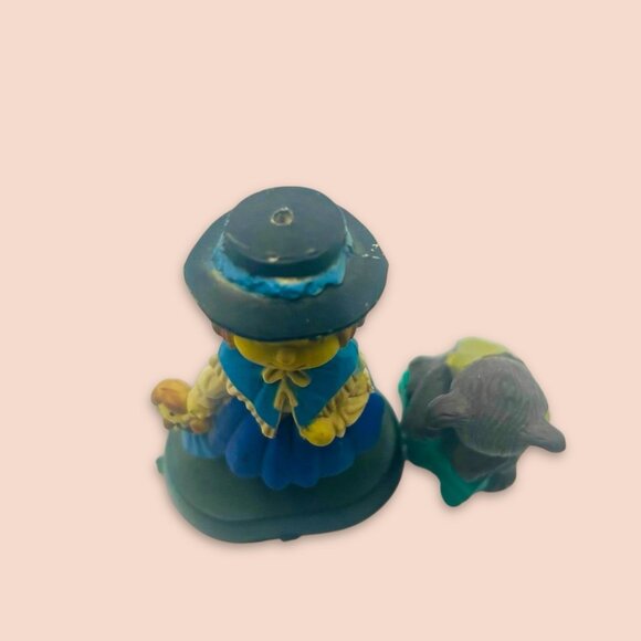 Vintage Little Girl Holding Doll Christmas Holiday Decor & Cat On Toy Train RARE - Picture 3 of 8